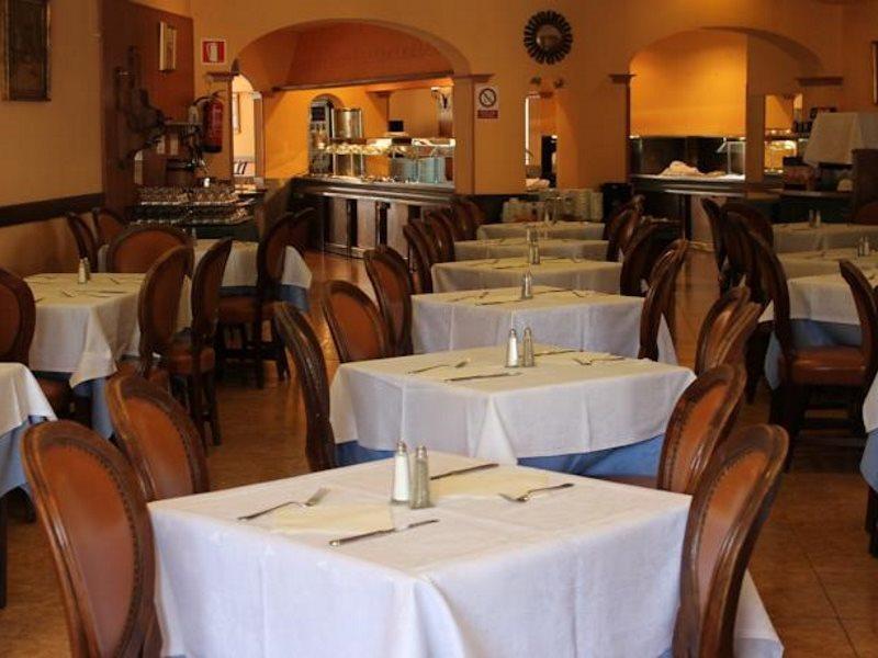 Globales Simar Hotell Cala de Sant Vicenc Exteriör bild