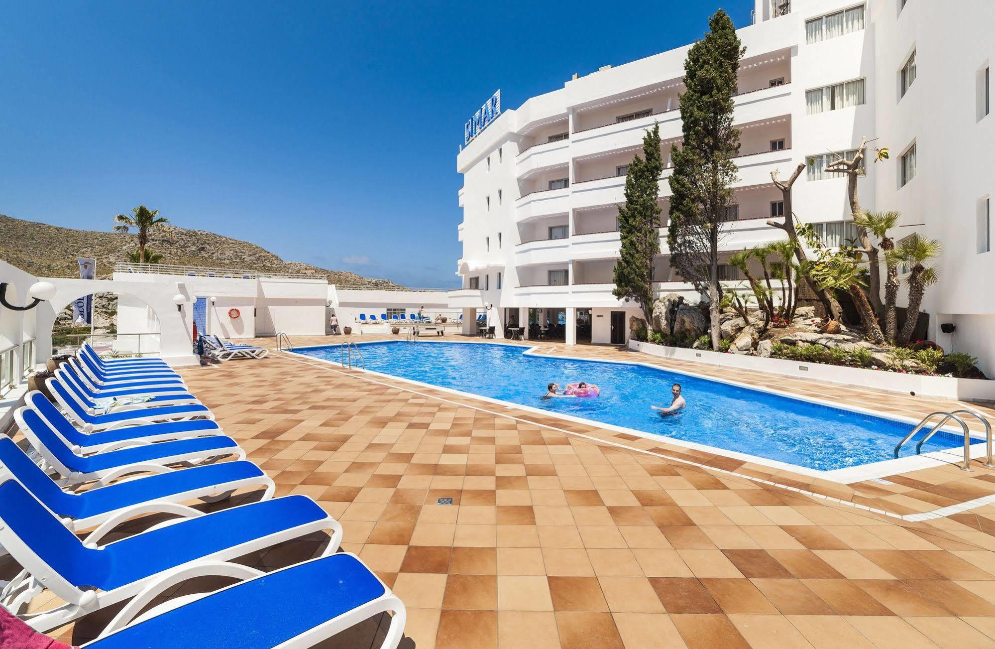 Globales Simar Hotell Cala de Sant Vicenc Exteriör bild