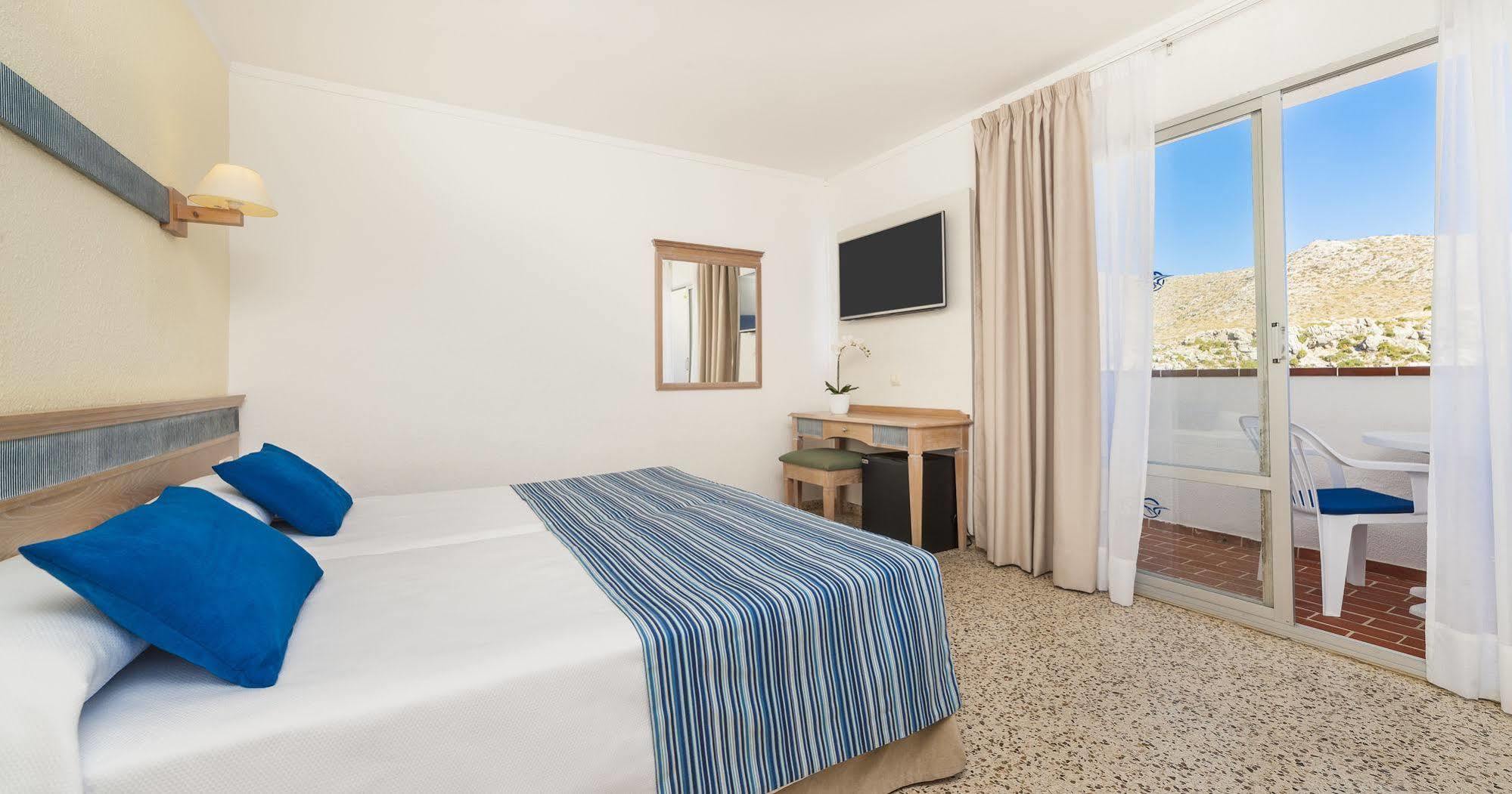 Globales Simar Hotell Cala de Sant Vicenc Exteriör bild